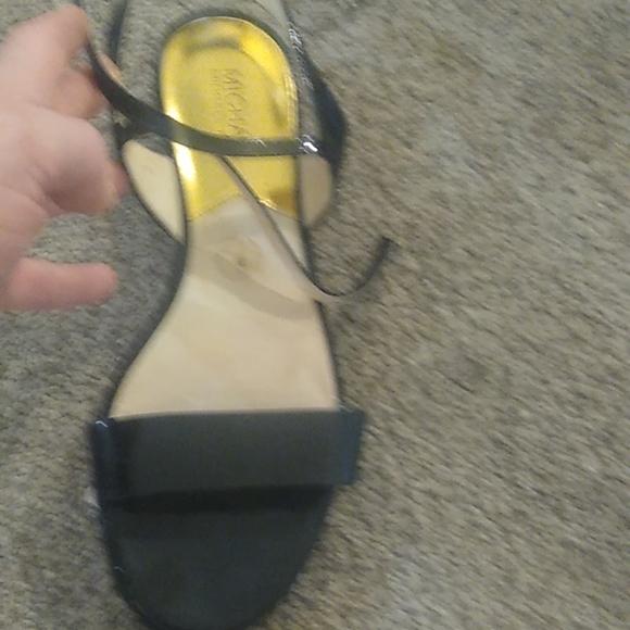 Michael Kors sandals - Picture 2 of 2